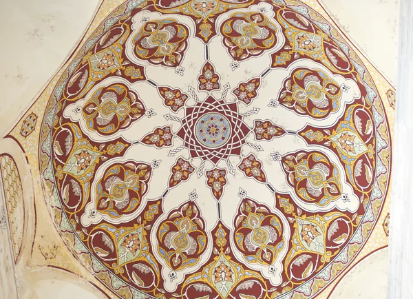Edirne, Turcja 02.04.2016: Tradycyjne malarstwo tureckie na kopułę meczetu Samii 1437-1447 — Zdjęcie stockowe
