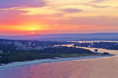Bulgaristan'ın Varna denizde on Sunset