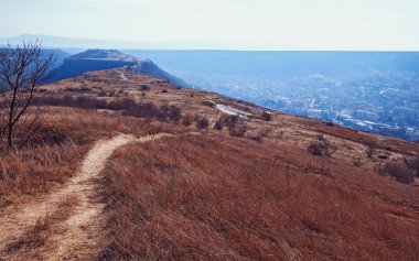 Şehir Manzaralı Dağları ile