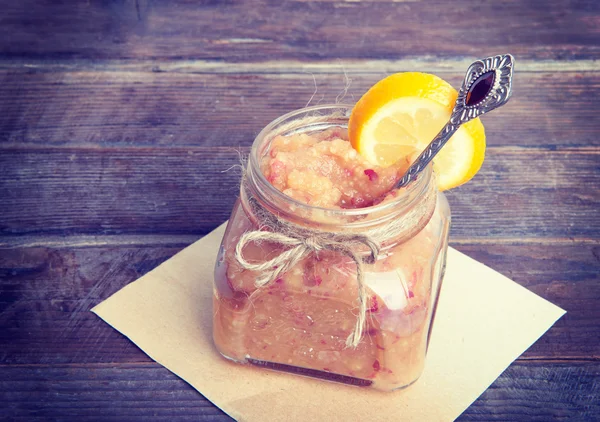 Appelmoes smoothie met citroen en apple fruit — Stockfoto