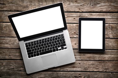 Dijital tablet ile açık dizüstü