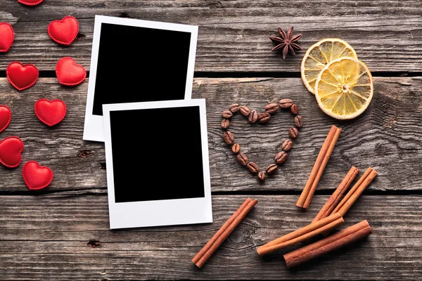 Instant photo frames with heart shapes — Stock Photo, Image