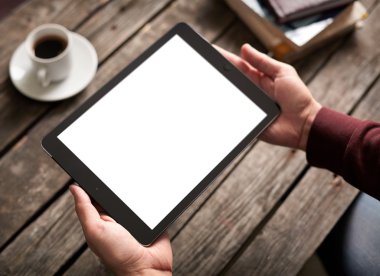 tablet bilgisayar ile izole perde 