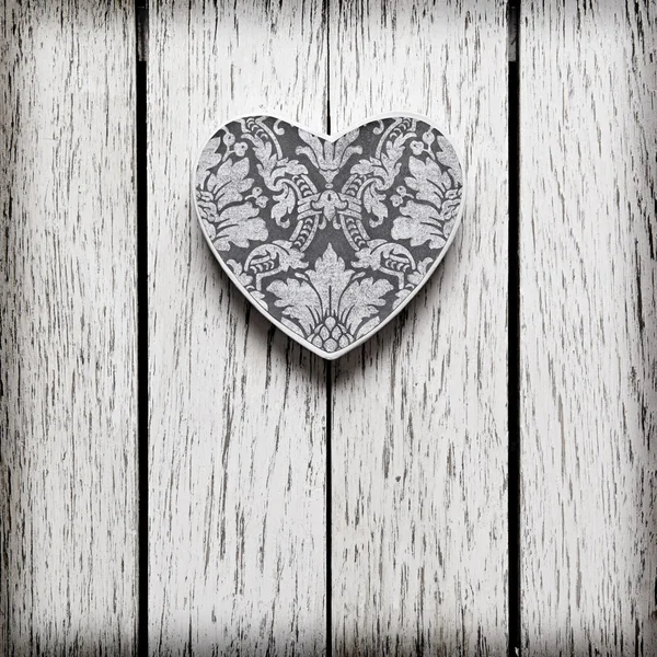 Caja de regalo de San Valentín en forma de corazón — Foto de Stock