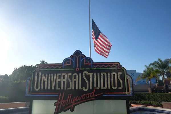 Los Angeles California 2018 Universal Studios Hollywood Sign Lit Neon — Stock Photo, Image