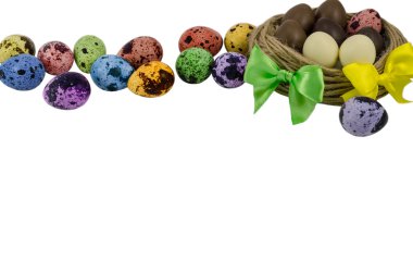 Yuva izole, Paskalya yumurta Paskalya kavramı ile