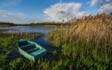 su yatay, gökyüzü
