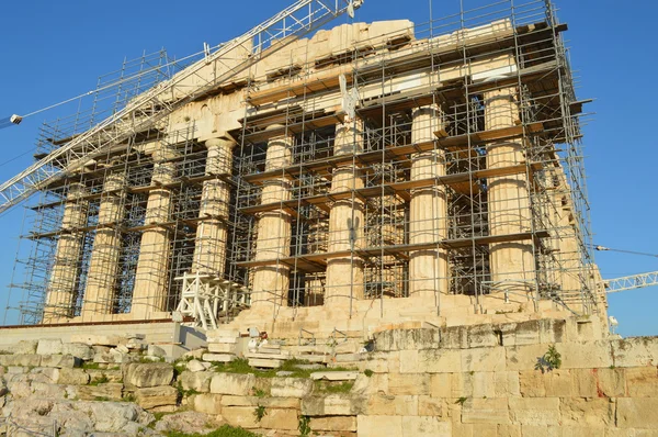 정면도 아테네의 아크로폴리스에 파르테논 신전 — 스톡 사진
