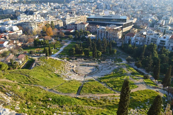아테네의 아크로폴리스에 델파이에서 극장의 상위 뷰 — 스톡 사진