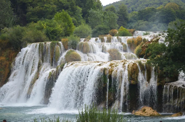 Park Krka największy wodospad w Chorwacji — Zdjęcie stockowe