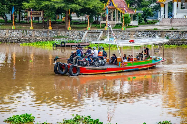 Ayutthaya Thailand Cross Chaopraya River Ferry — Stock Photo, Image