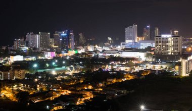 Pattaya 'nın gece manzarası