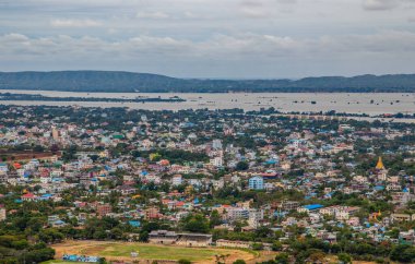 Mandalay Myanmar Burma Güneydoğu Asiaview Mandalay Tepesi 'nden manzara ve şehir manzarası