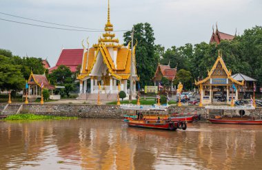Ayutthaya Tayland ve Güneydoğu Asya, Chao Phraya Nehri 'ni ziyaret edin.