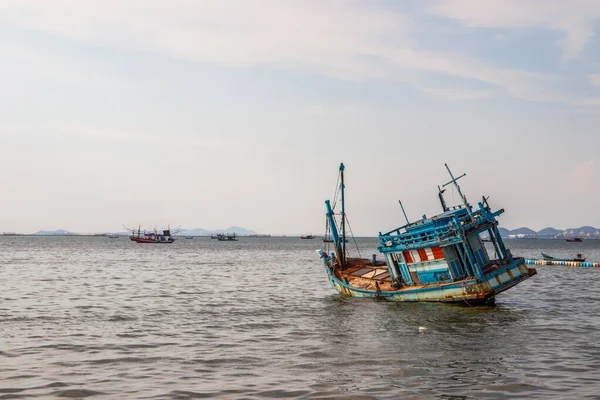 Velho Navio Mar Golfo Tailândia — Fotografia de Stock