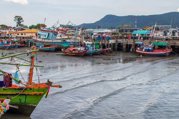 Fischerboote Einem Pier Thailand Südostasien — Stockfoto