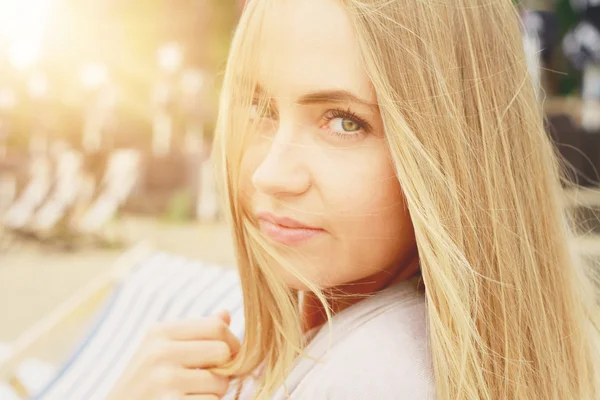 Young women outdoors portrait. Soft creamy colors. — Stock Photo, Image