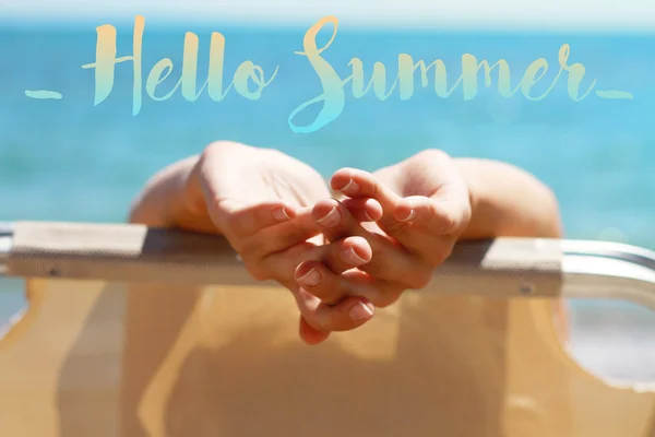 Enjoy summer holiday, vacation.Inspirational motivational poster Hello Summer.Happy holidays card — ストック写真