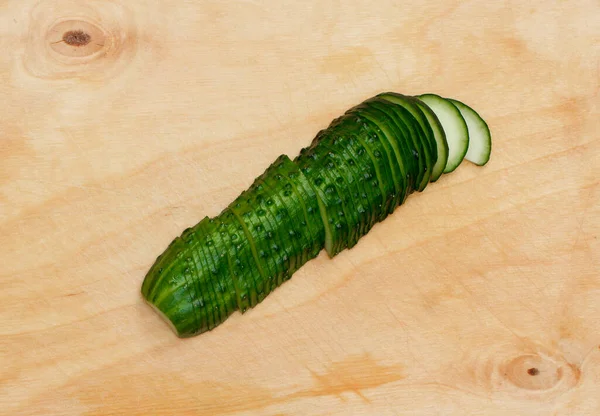 Gurke in Scheiben geschnitten — Stockfoto