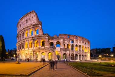 Bir yaz gecesi Colosseum Roma, İtalya
