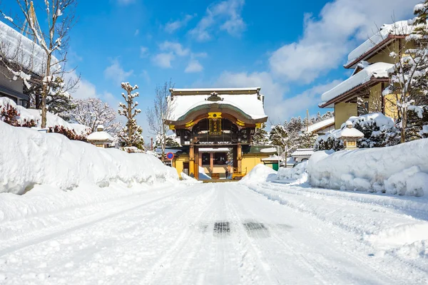 Vinter i Takayama gamle by i Japan - Stock-foto