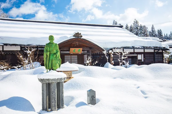 Invierno en Takayama antigua ciudad en Japón — Foto de Stock