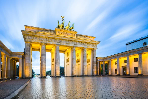 Geceleri Brandenburg Kapısı, Berlin, Almanya