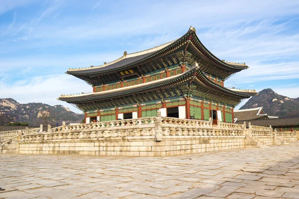 Gyeongbokgung palacio hito de Seúl — Foto de Stock