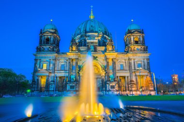 Geceleri Berliner Dom, Berlin, Almanya