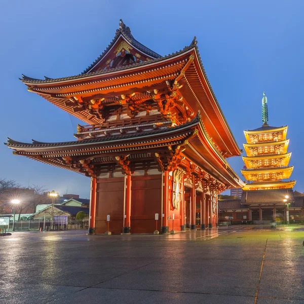 Tokio - Sensoji-ji, Templo en Asakusa, Japón — Foto de Stock