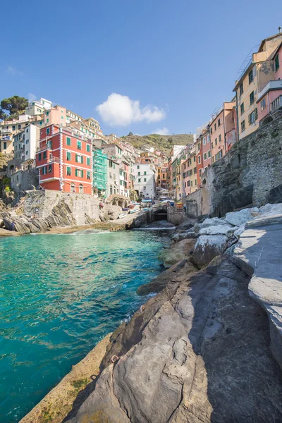 Riomaggiore fisherman village in Cinque Terre — ストック写真