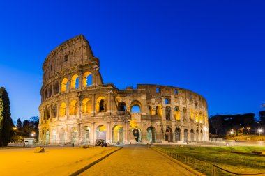 Geceleri Kolezyum, Roma, İtalya
