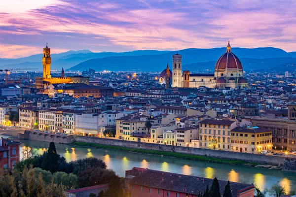Міський пейзаж Флоренції в Тоскана, Італія — стокове фото