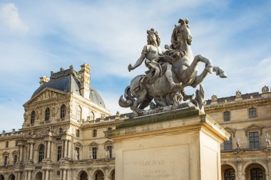 louvre Müzesi Paris, Fransa