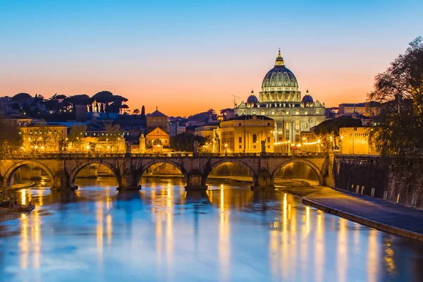 Západ slunce na Vatikánský městský stát — Stock fotografie