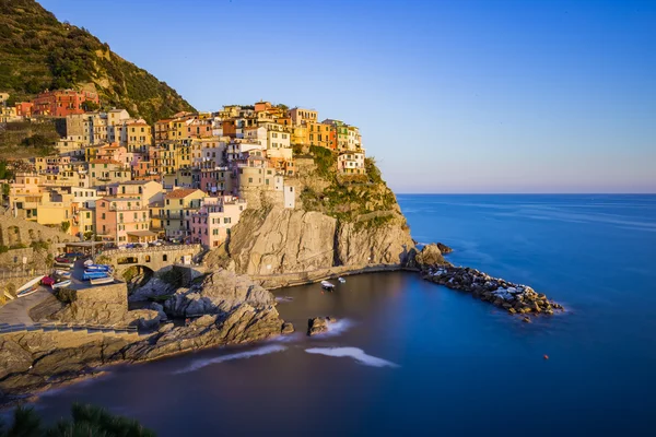 Tájkép a Manarola a Cinque Terre, Olaszország — Stock Fotó