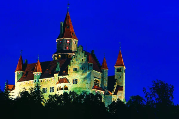Bouzov kasteel is in Moravië, Tsjechië — Stockfoto