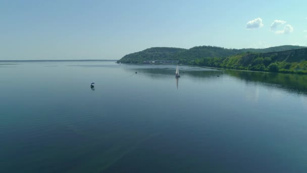 Imagens aéreas de drones de regata ou regata no rio Dnipro — Vídeo de Stock