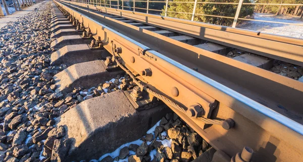 Sabitleme demiryolu parça perspektif