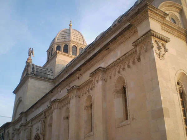 Iglesia Una Ciudad Croacia — Foto de Stock