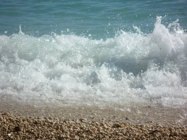 Havsvågor Stranden Kroatien — Stockfoto