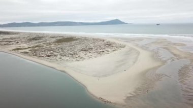 Ensenada halklarının hava manzarası (estero)