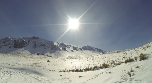 Nevado de Toluca karla kaplı