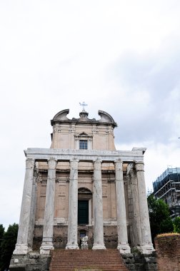 Anıt Roma forumda özellikle 