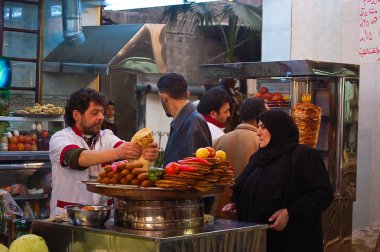 Halep şehir içinde kebap satan mağaza
