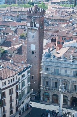 Verona kule lamberti erbe o ile güzel görünümünden