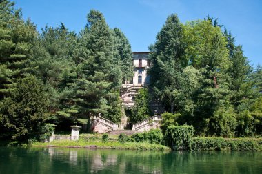 Eski bir villa crespi navilgio grande, bir kanal boyunca hangi 