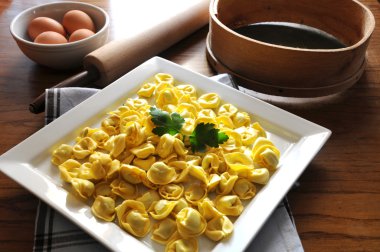 Ricotta ve sebze ile İtalyan Mantısı