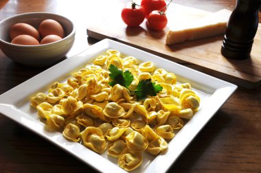 Ricotta ve sebze ile İtalyan Mantısı
