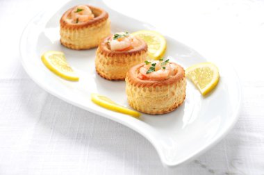 Vol au vent karides somon ile